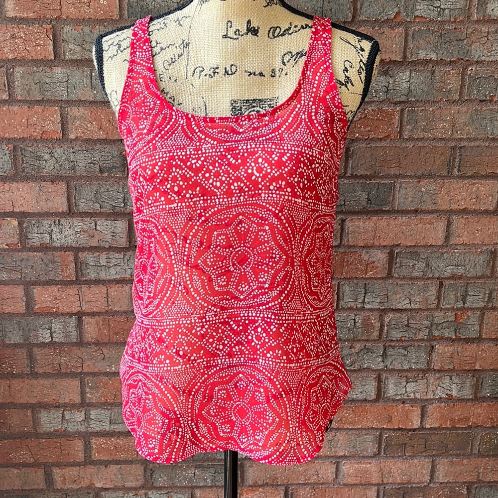 Red Sheer Petite Old Navy Top (XSP)